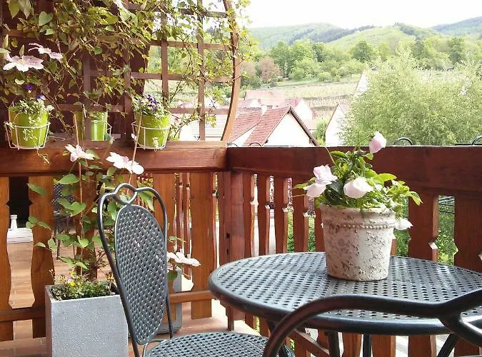 Marcia Donatti - A L'ombre Des Coteaux Sao Paulo 3*